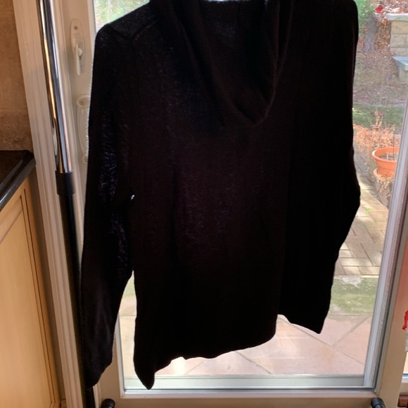 Hawthorn Cashmere 1X Black Hoodie Never Worn. - Picture 3 of 10